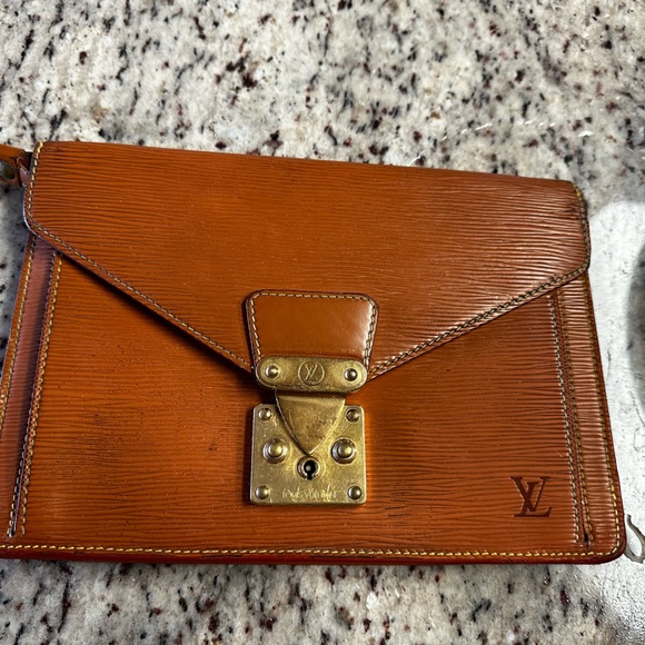 RARE FIND LV epi leather wristlet - Picture 2 of 8